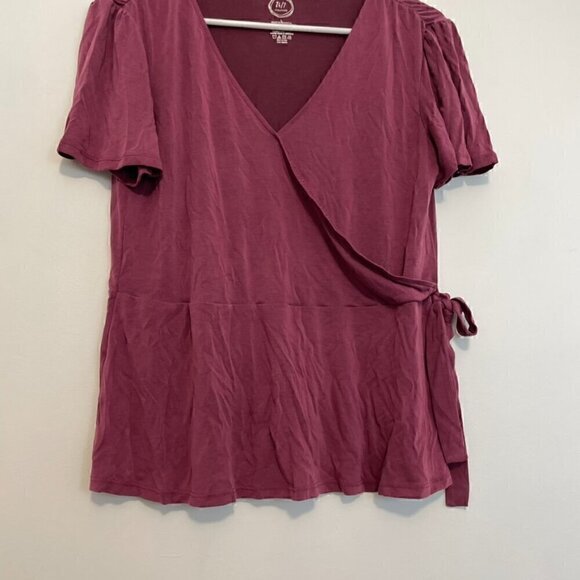 MAURICES 24/7 Wrap Front Top Berry Mauve Pink ish Surplice Short Sleeve Peplum L - Picture 4 of 12